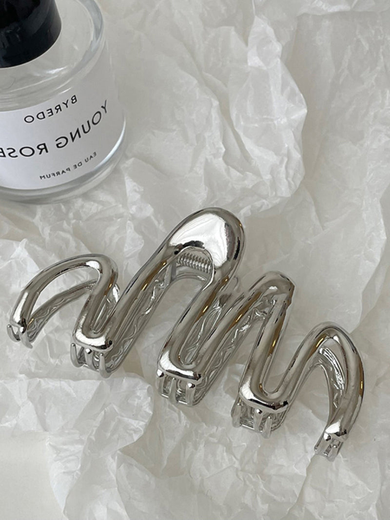 Mia Chunky Single Wave Weighted Metal Hair Claw