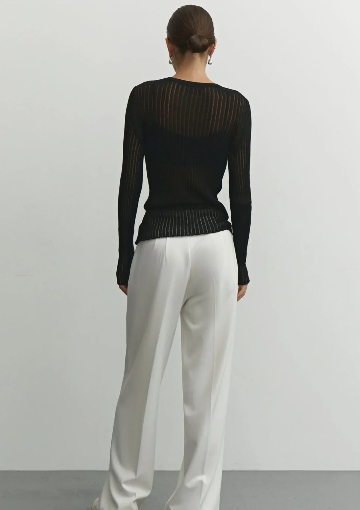 Vianne Wide Rib Split Hem Boat Neck Fitted Knit Long Sleeve Top