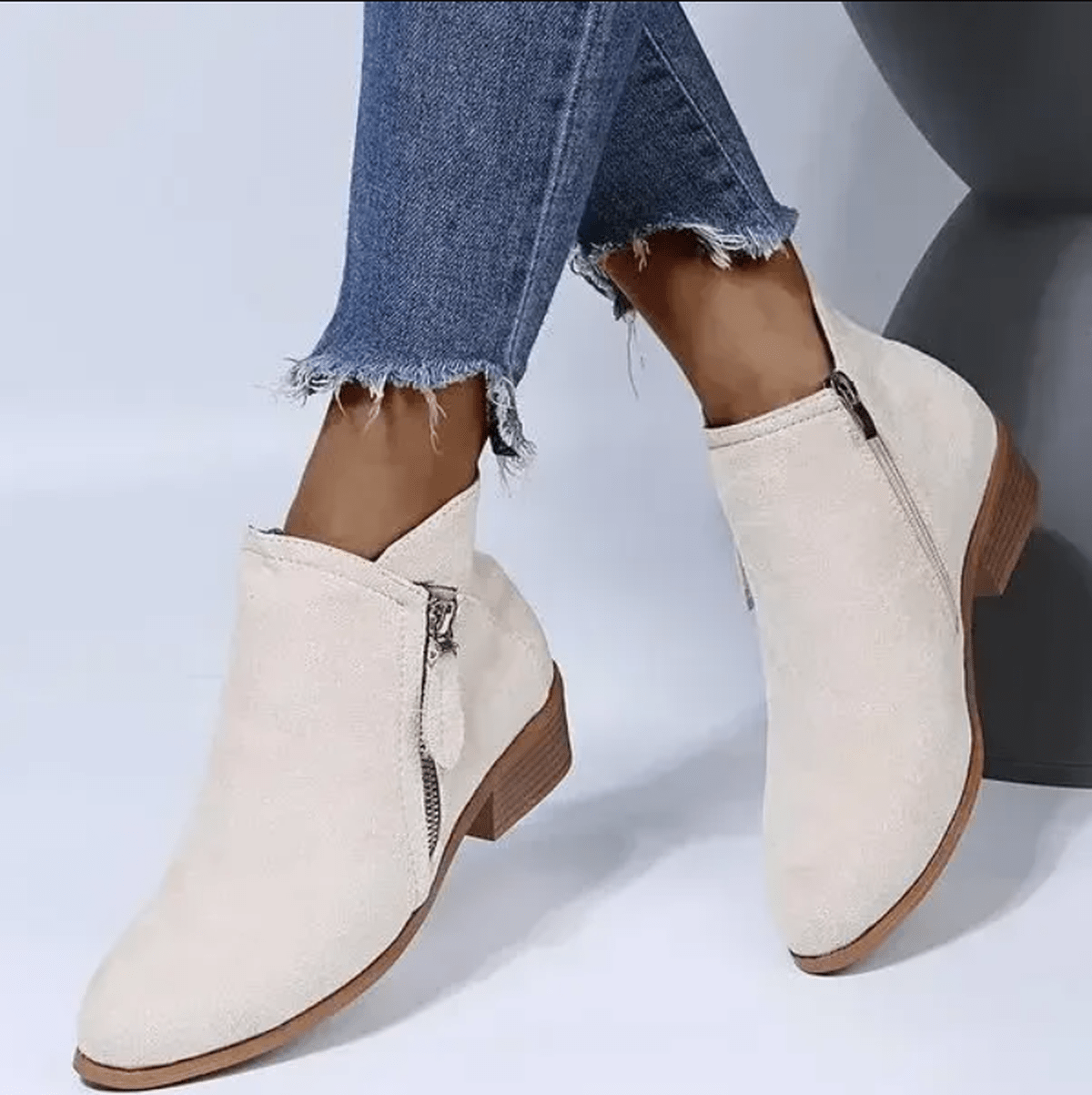 Eulalie Side Zip Stacked Block Heel Almond Toe Ankle Boots - Cream