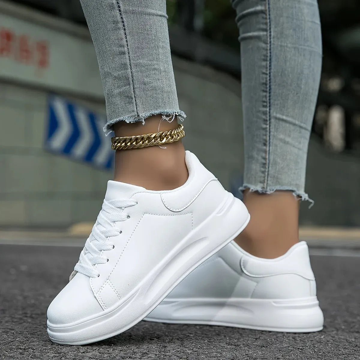 Jeanne Chunky Platform Sole Lace Up Clean Court Trainers