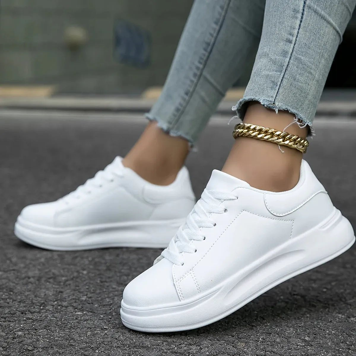 Jeanne Chunky Platform Sole Lace Up Clean Court Trainers